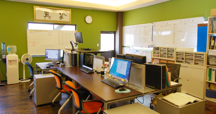 社内　イメージ